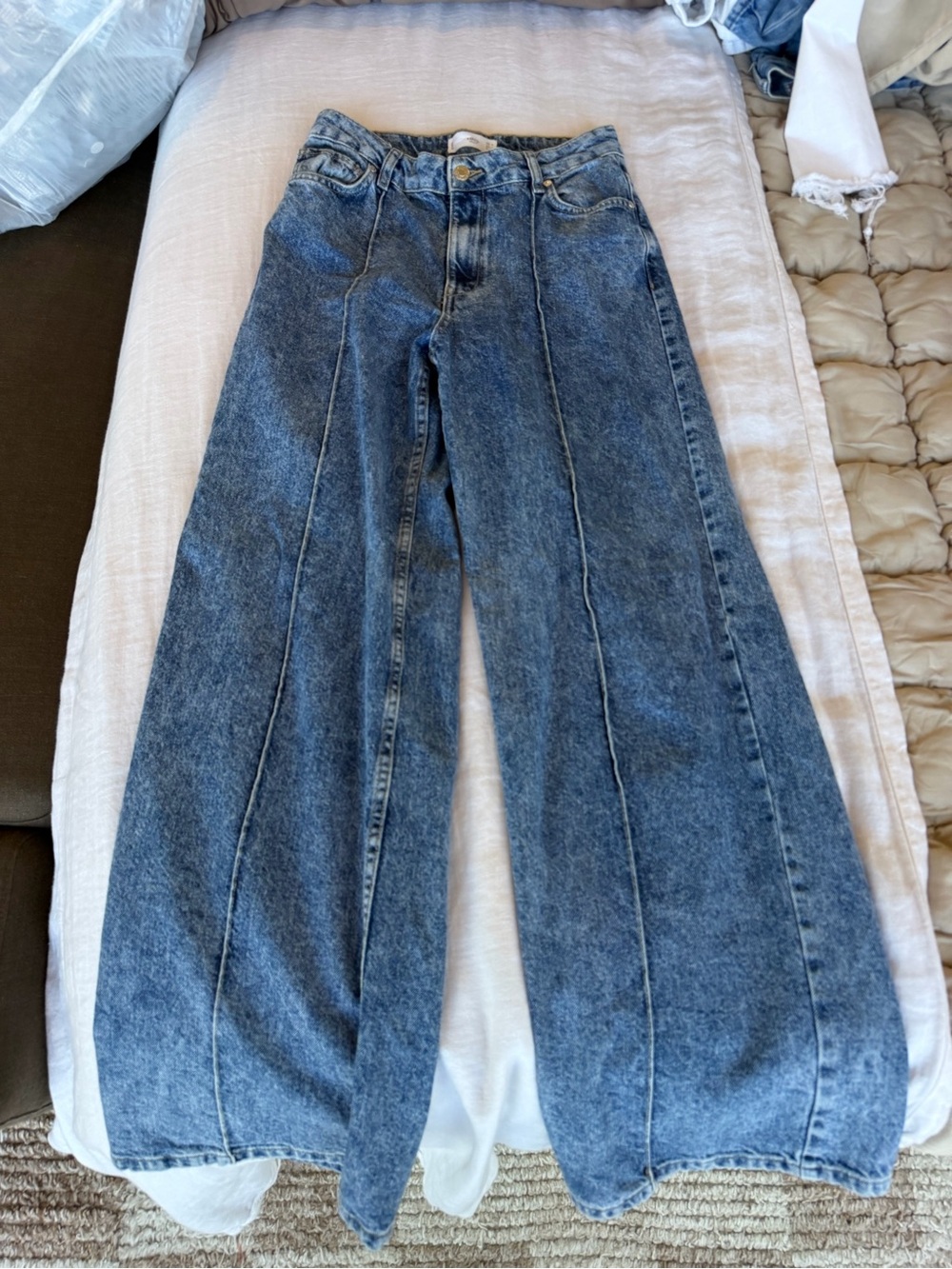 Mango Wide-Leg Panel Seam Blue Jeans
